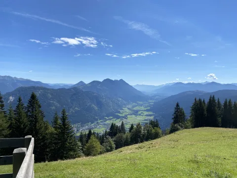Reißkofel & alpine huts – Hiking